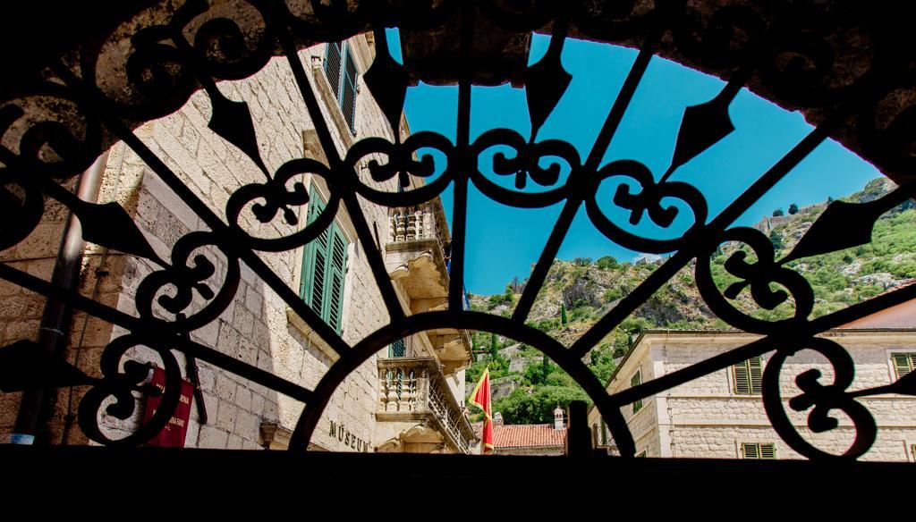 Old Town Museum Square Apartment Kotor Exteriér fotografie