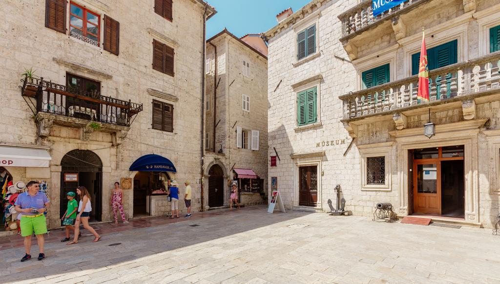 Old Town Museum Square Apartment Kotor Exteriér fotografie